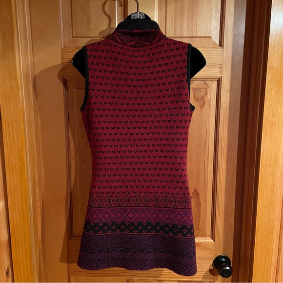 Icelandic Design Wool Blend Vest Womans XS Toggles with Snaps~Tunic Length - Picture 2 of 12